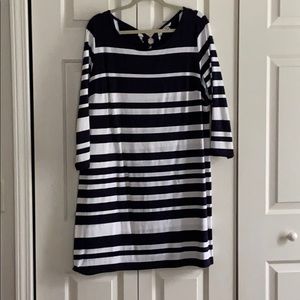 Crown and Ivy 3/4 length sleeve dress